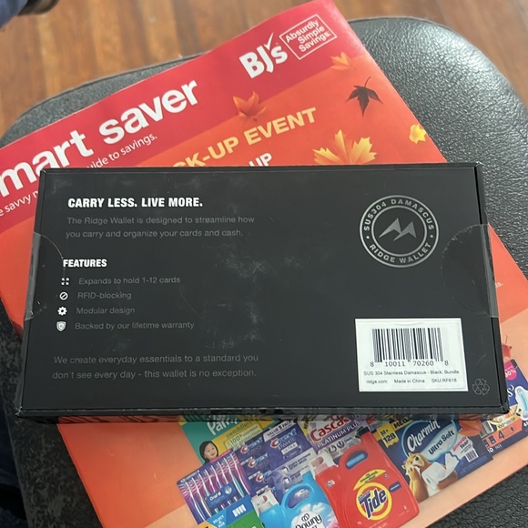 Brand new in the box ridge wallet black Damascus - Picture 2 of 3